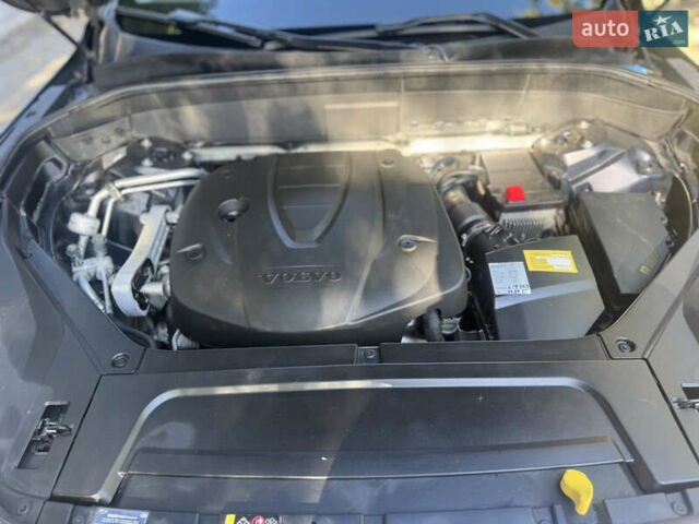 Синий Вольво ХС90, объемом двигателя 1.97 л и пробегом 227 тыс. км за 25000 $, фото 13 на Automoto.ua
