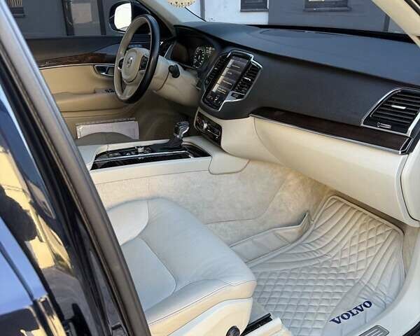 Синій Вольво ХС90, об'ємом двигуна 1.97 л та пробігом 223 тис. км за 26900 $, фото 24 на Automoto.ua