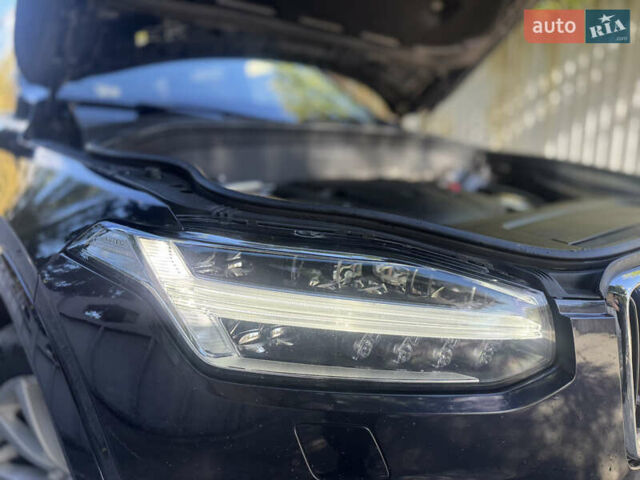 Синий Вольво ХС90, объемом двигателя 1.97 л и пробегом 227 тыс. км за 25000 $, фото 22 на Automoto.ua