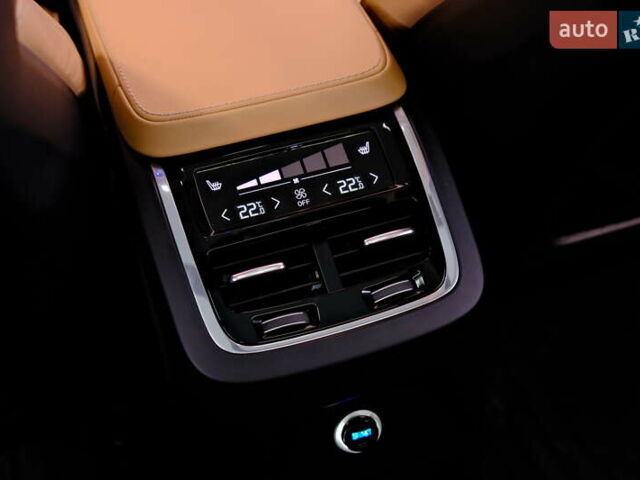 Вольво ХС90 2016 в Одессе на Automoto.ua Синий Вольво ХС90, объемом двигателя 2 л и пробегом 185 тыс. км за 31100 $, фото 67 на Automoto.ua