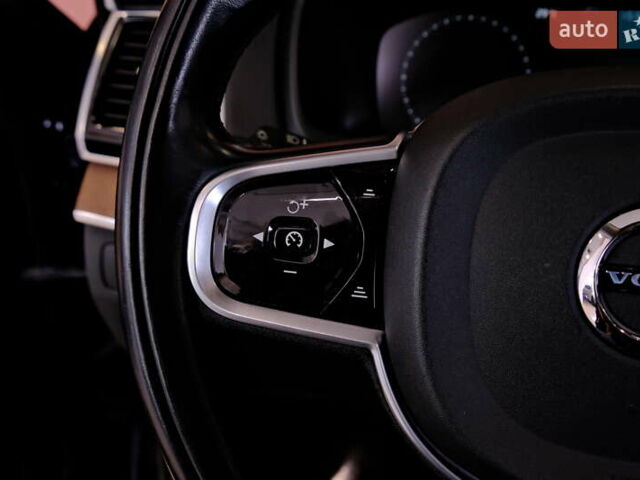 Вольво ХС90 2016 в Одессе на Automoto.ua Синий Вольво ХС90, объемом двигателя 2 л и пробегом 185 тыс. км за 31100 $, фото 44 на Automoto.ua