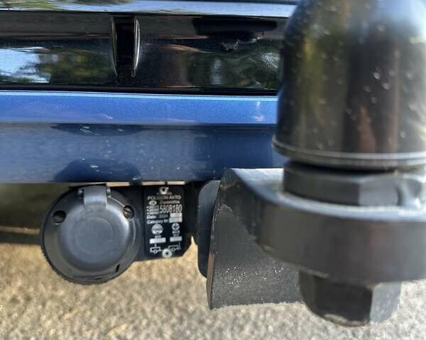 Синій Вольво ХС90, об'ємом двигуна 1.97 л та пробігом 243 тис. км за 30000 $, фото 45 на Automoto.ua