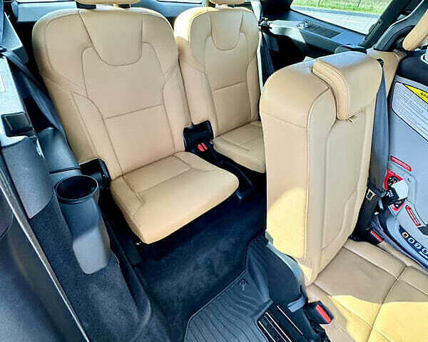 Синій Вольво ХС90, об'ємом двигуна 1.97 л та пробігом 128 тис. км за 28300 $, фото 10 на Automoto.ua