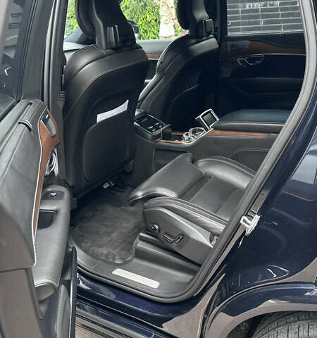 Синій Вольво ХС90, об'ємом двигуна 1.97 л та пробігом 257 тис. км за 35000 $, фото 23 на Automoto.ua