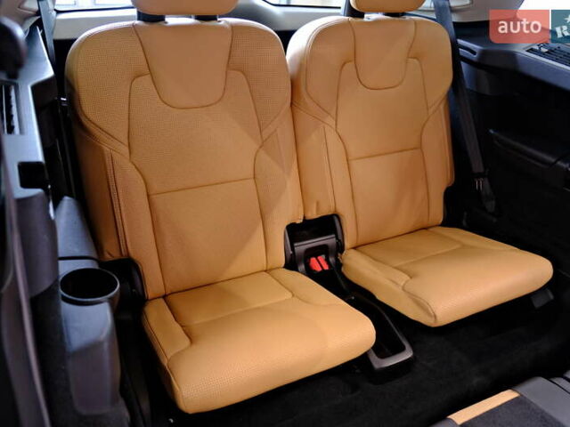 Вольво ХС90 2016 в Одессе на Automoto.ua Синий Вольво ХС90, объемом двигателя 2 л и пробегом 185 тыс. км за 31100 $, фото 66 на Automoto.ua