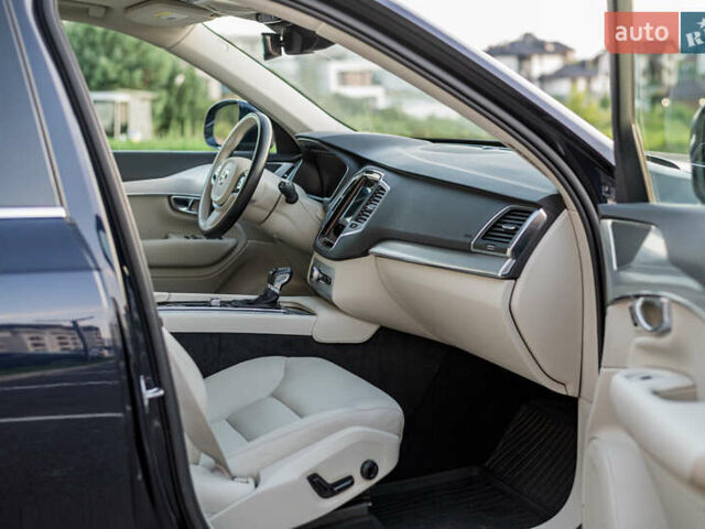 Вольво ХС90 2016 в Ровно на Automoto.ua Синий Вольво ХС90, объемом двигателя 1.97 л и пробегом 210 тыс. км за 23999 $, фото 1 на Automoto.ua