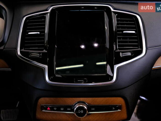 Вольво ХС90 2016 в Одессе на Automoto.ua Синий Вольво ХС90, объемом двигателя 2 л и пробегом 185 тыс. км за 31100 $, фото 45 на Automoto.ua