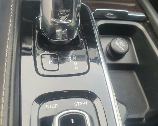 Синий Вольво ХС90, объемом двигателя 2 л и пробегом 240 тыс. км за 34000 $, фото 28 на Automoto.ua