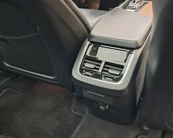 Синий Вольво ХС90, объемом двигателя 1.97 л и пробегом 95 тыс. км за 34900 $, фото 13 на Automoto.ua
