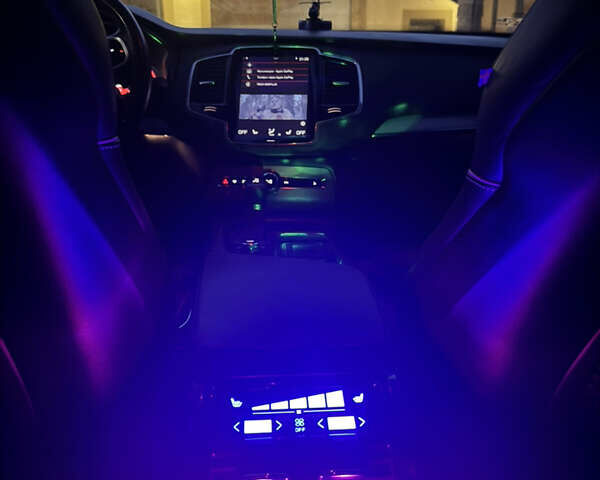 Синий Вольво ХС90, объемом двигателя 1.97 л и пробегом 186 тыс. км за 35500 $, фото 54 на Automoto.ua