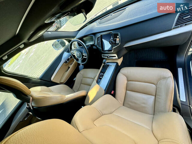 Синий Вольво ХС90, объемом двигателя 1.97 л и пробегом 225 тыс. км за 21000 $, фото 17 на Automoto.ua