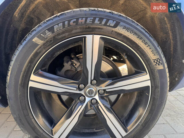 Синий Вольво ХС90, объемом двигателя 1.97 л и пробегом 186 тыс. км за 35500 $, фото 20 на Automoto.ua