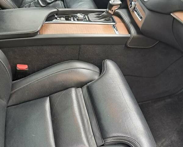 Синий Вольво ХС90, объемом двигателя 1.97 л и пробегом 95 тыс. км за 34900 $, фото 18 на Automoto.ua