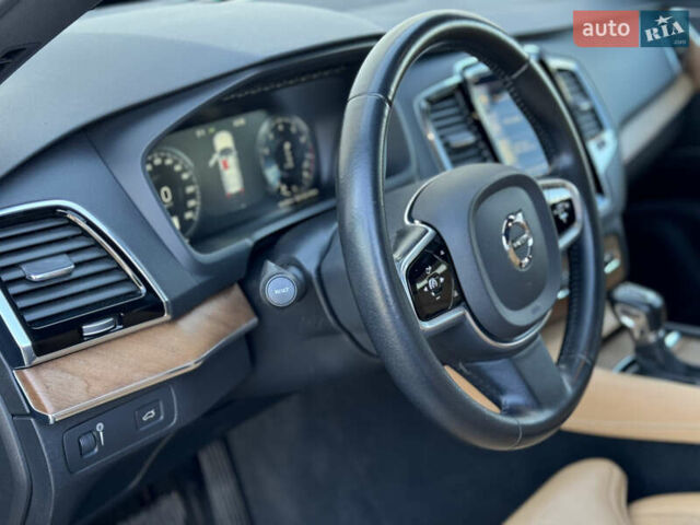 Синій Вольво ХС90, об'ємом двигуна 2 л та пробігом 227 тис. км за 25500 $, фото 16 на Automoto.ua