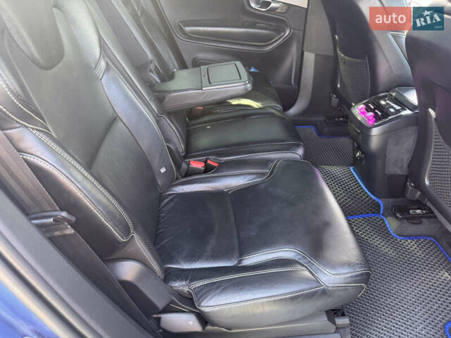 Синий Вольво ХС90, объемом двигателя 1.97 л и пробегом 186 тыс. км за 35500 $, фото 45 на Automoto.ua