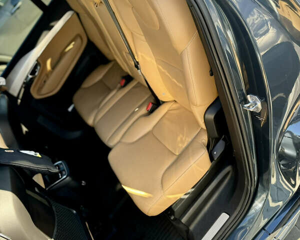 Синий Вольво ХС90, объемом двигателя 1.97 л и пробегом 225 тыс. км за 21000 $, фото 4 на Automoto.ua