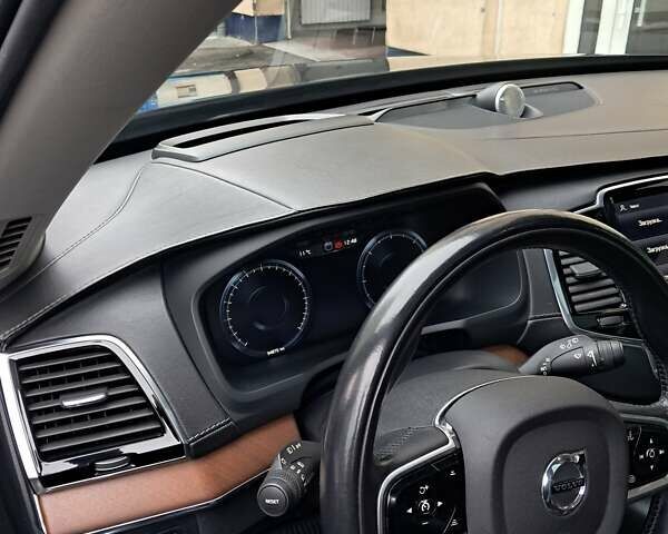 Синий Вольво ХС90, объемом двигателя 1.97 л и пробегом 95 тыс. км за 34900 $, фото 20 на Automoto.ua