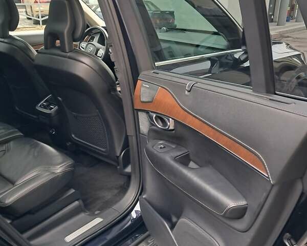 Синий Вольво ХС90, объемом двигателя 1.97 л и пробегом 95 тыс. км за 34900 $, фото 10 на Automoto.ua
