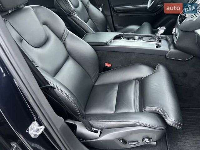 Синій Вольво ХС90, об'ємом двигуна 1.97 л та пробігом 125 тис. км за 39500 $, фото 12 на Automoto.ua