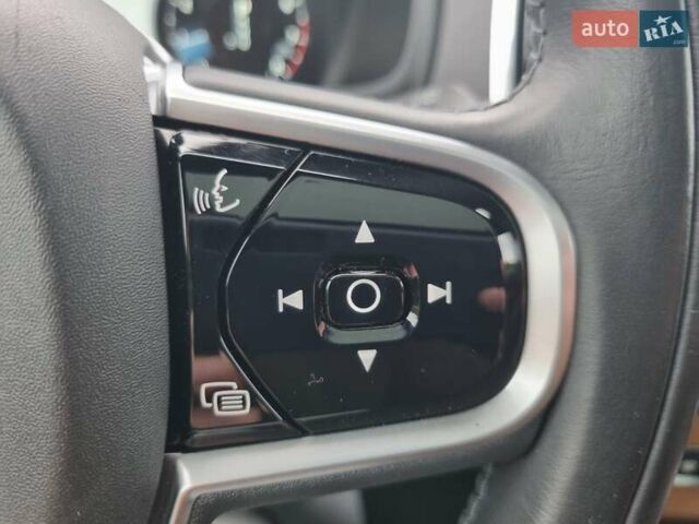 Синій Вольво ХС90, об'ємом двигуна 1.97 л та пробігом 99 тис. км за 33400 $, фото 46 на Automoto.ua