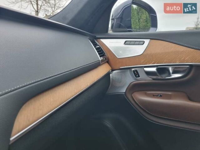 Синій Вольво ХС90, об'ємом двигуна 1.97 л та пробігом 99 тис. км за 33400 $, фото 27 на Automoto.ua