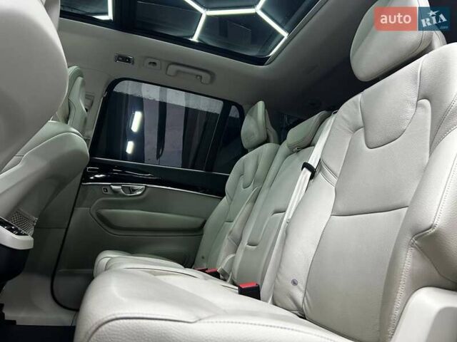 Вольво ХС90 2018 в Черновцах на Automoto.ua Синий Вольво ХС90, объемом двигателя 1.97 л и пробегом 139 тыс. км за 32000 $, фото 22 на Automoto.ua