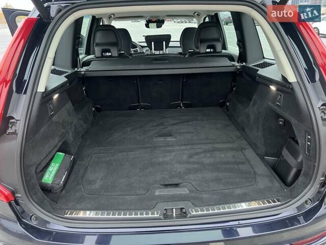 Синій Вольво ХС90, об'ємом двигуна 1.97 л та пробігом 125 тис. км за 39500 $, фото 21 на Automoto.ua