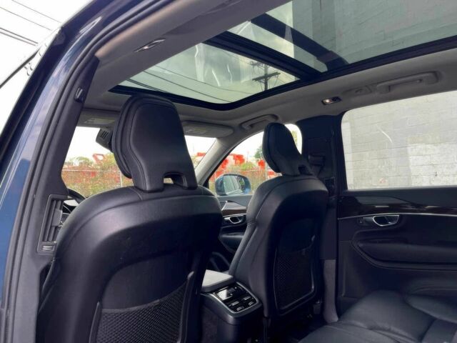 Синий Вольво ХС90, объемом двигателя 2 л и пробегом 50 тыс. км за 19000 $, фото 13 на Automoto.ua