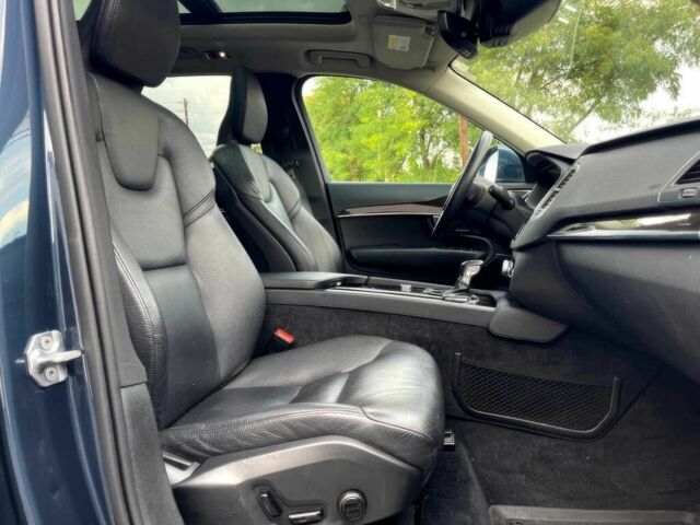 Синий Вольво ХС90, объемом двигателя 2 л и пробегом 43 тыс. км за 20000 $, фото 9 на Automoto.ua