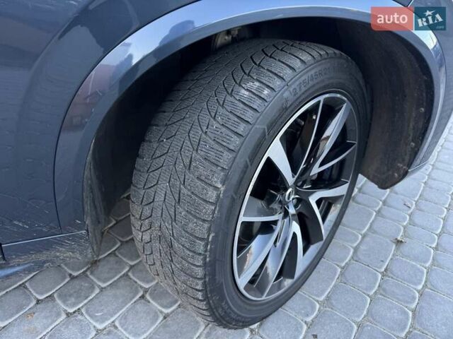 Синий Вольво ХС90, объемом двигателя 1.97 л и пробегом 91 тыс. км за 34900 $, фото 4 на Automoto.ua