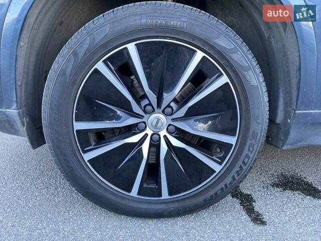 Синій Вольво ХС90, об'ємом двигуна 1.97 л та пробігом 116 тис. км за 32870 $, фото 23 на Automoto.ua