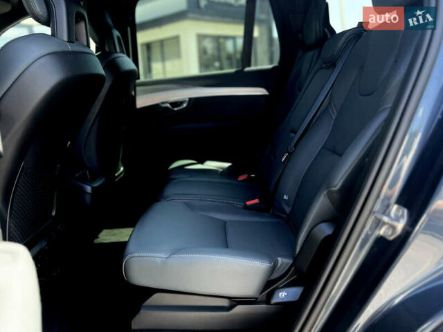 Синій Вольво ХС90, об'ємом двигуна 1.97 л та пробігом 53 тис. км за 48500 $, фото 6 на Automoto.ua