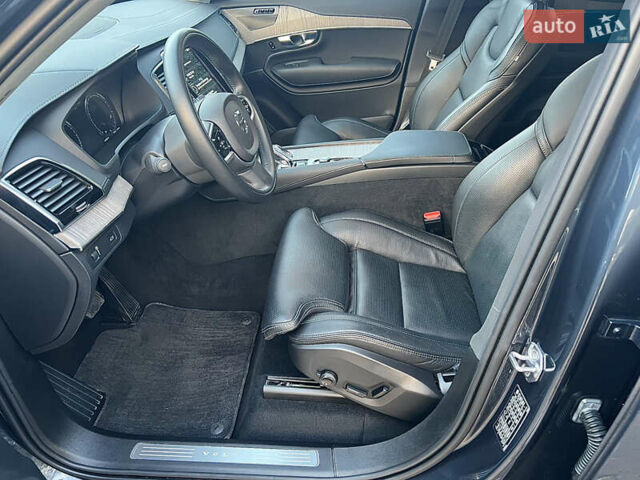 Синий Вольво ХС90, объемом двигателя 2 л и пробегом 69 тыс. км за 46900 $, фото 25 на Automoto.ua