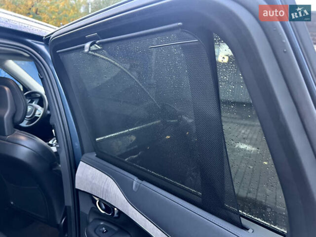 Синий Вольво ХС90, объемом двигателя 2 л и пробегом 69 тыс. км за 46900 $, фото 49 на Automoto.ua