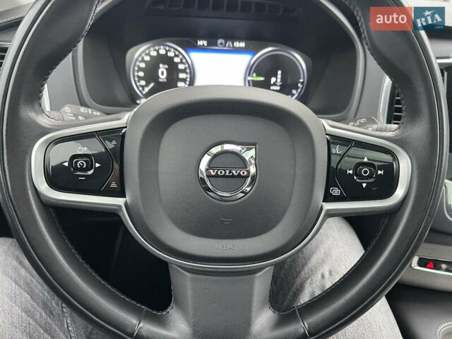 Вольво ХС90 2021 в Киеве на Automoto.ua Синий Вольво ХС90, объемом двигателя 1.97 л и пробегом 57 тыс. км за 52000 $, фото 32 на Automoto.ua
