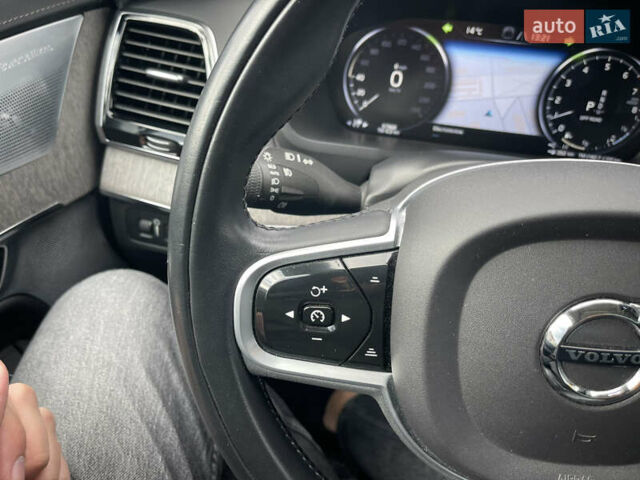 Вольво ХС90 2021 в Киеве на Automoto.ua Синий Вольво ХС90, объемом двигателя 1.97 л и пробегом 57 тыс. км за 52000 $, фото 23 на Automoto.ua