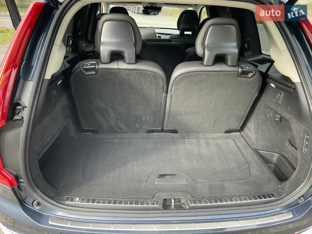 Вольво ХС90 2021 в Киеве на Automoto.ua Синий Вольво ХС90, объемом двигателя 1.97 л и пробегом 57 тыс. км за 52000 $, фото 41 на Automoto.ua