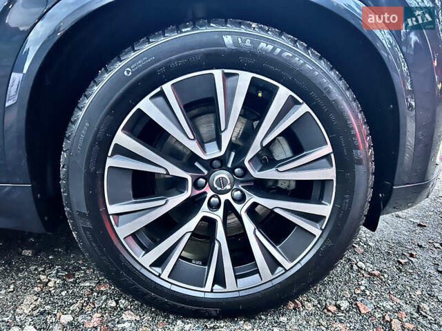 Синий Вольво ХС90, объемом двигателя 2 л и пробегом 69 тыс. км за 46900 $, фото 63 на Automoto.ua