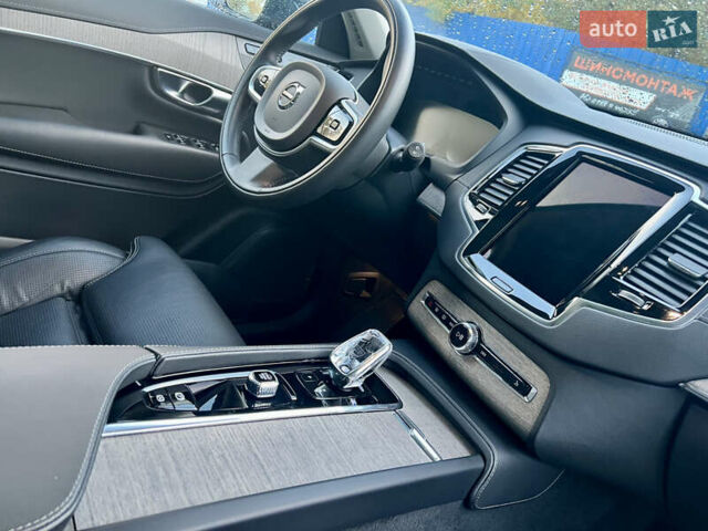 Синий Вольво ХС90, объемом двигателя 2 л и пробегом 69 тыс. км за 46900 $, фото 39 на Automoto.ua