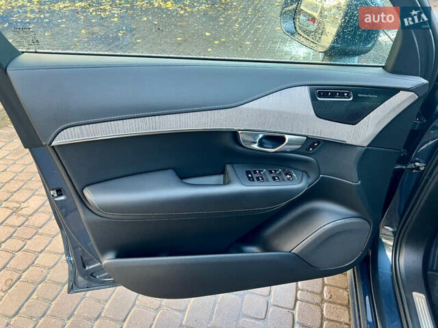 Синий Вольво ХС90, объемом двигателя 2 л и пробегом 69 тыс. км за 46900 $, фото 21 на Automoto.ua