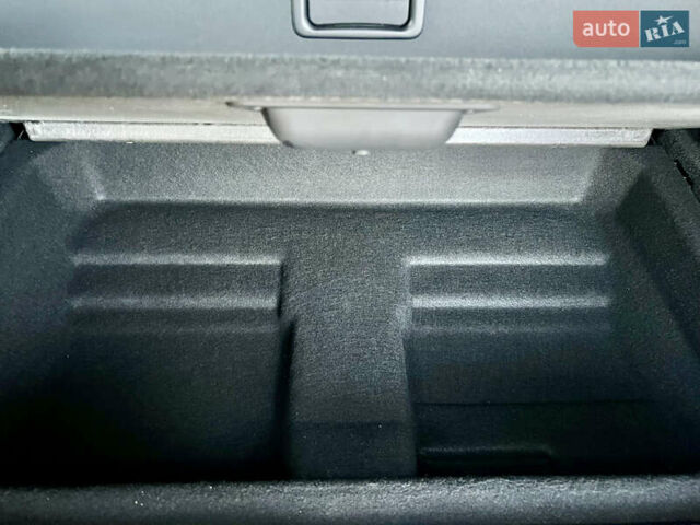 Синий Вольво ХС90, объемом двигателя 2 л и пробегом 69 тыс. км за 46900 $, фото 71 на Automoto.ua