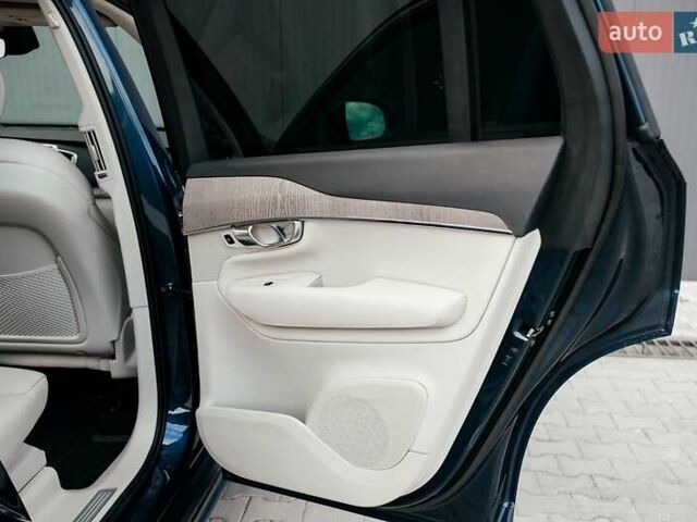 Синій Вольво ХС90, об'ємом двигуна 1.97 л та пробігом 27 тис. км за 62000 $, фото 12 на Automoto.ua