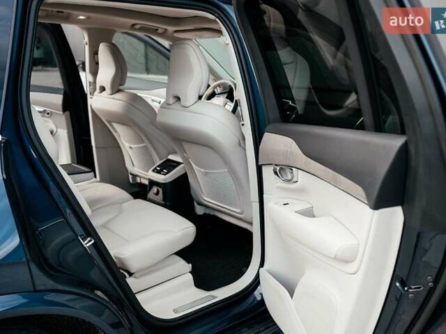 Синій Вольво ХС90, об'ємом двигуна 1.97 л та пробігом 27 тис. км за 62000 $, фото 178 на Automoto.ua