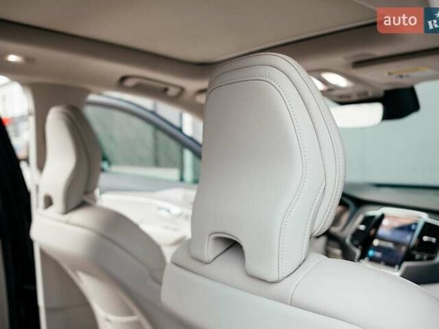 Синій Вольво ХС90, об'ємом двигуна 1.97 л та пробігом 27 тис. км за 62000 $, фото 194 на Automoto.ua