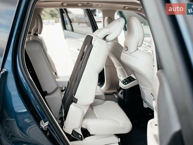 Синій Вольво ХС90, об'ємом двигуна 1.97 л та пробігом 27 тис. км за 62000 $, фото 62 на Automoto.ua