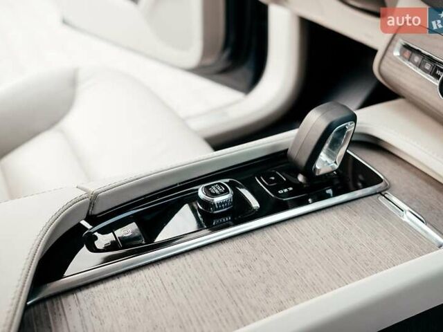 Синій Вольво ХС90, об'ємом двигуна 1.97 л та пробігом 27 тис. км за 62000 $, фото 228 на Automoto.ua