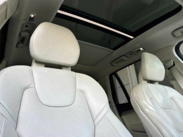 Синий Вольво ХС90, объемом двигателя 2 л и пробегом 20 тыс. км за 5725 $, фото 8 на Automoto.ua