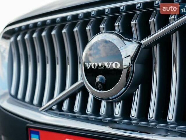 Синій Вольво ХС90, об'ємом двигуна 1.97 л та пробігом 27 тис. км за 62000 $, фото 222 на Automoto.ua