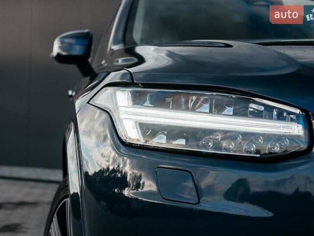 Синій Вольво ХС90, об'ємом двигуна 1.97 л та пробігом 27 тис. км за 62000 $, фото 51 на Automoto.ua