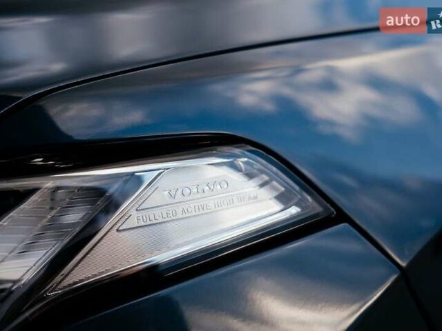 Синій Вольво ХС90, об'ємом двигуна 1.97 л та пробігом 27 тис. км за 62000 $, фото 37 на Automoto.ua